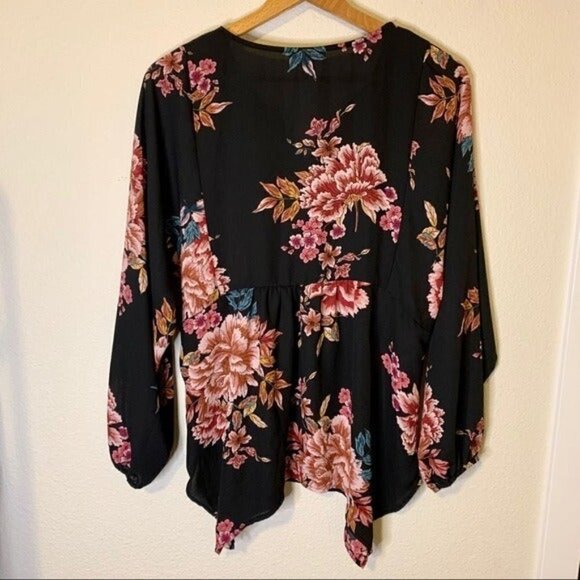 Style & Co Boho Floral Embroidered Blouse Small - Picture 8 of 9